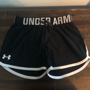 Under Armour youth medium shorts